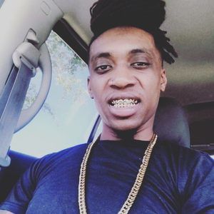 Meet your Posher, Taron